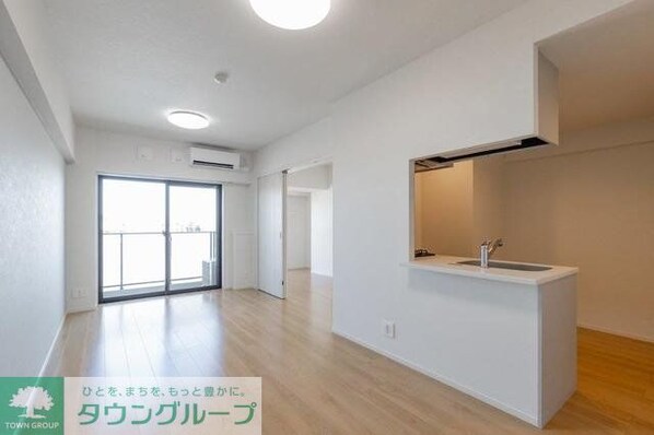 プライムガーデン赤塚の物件内観写真